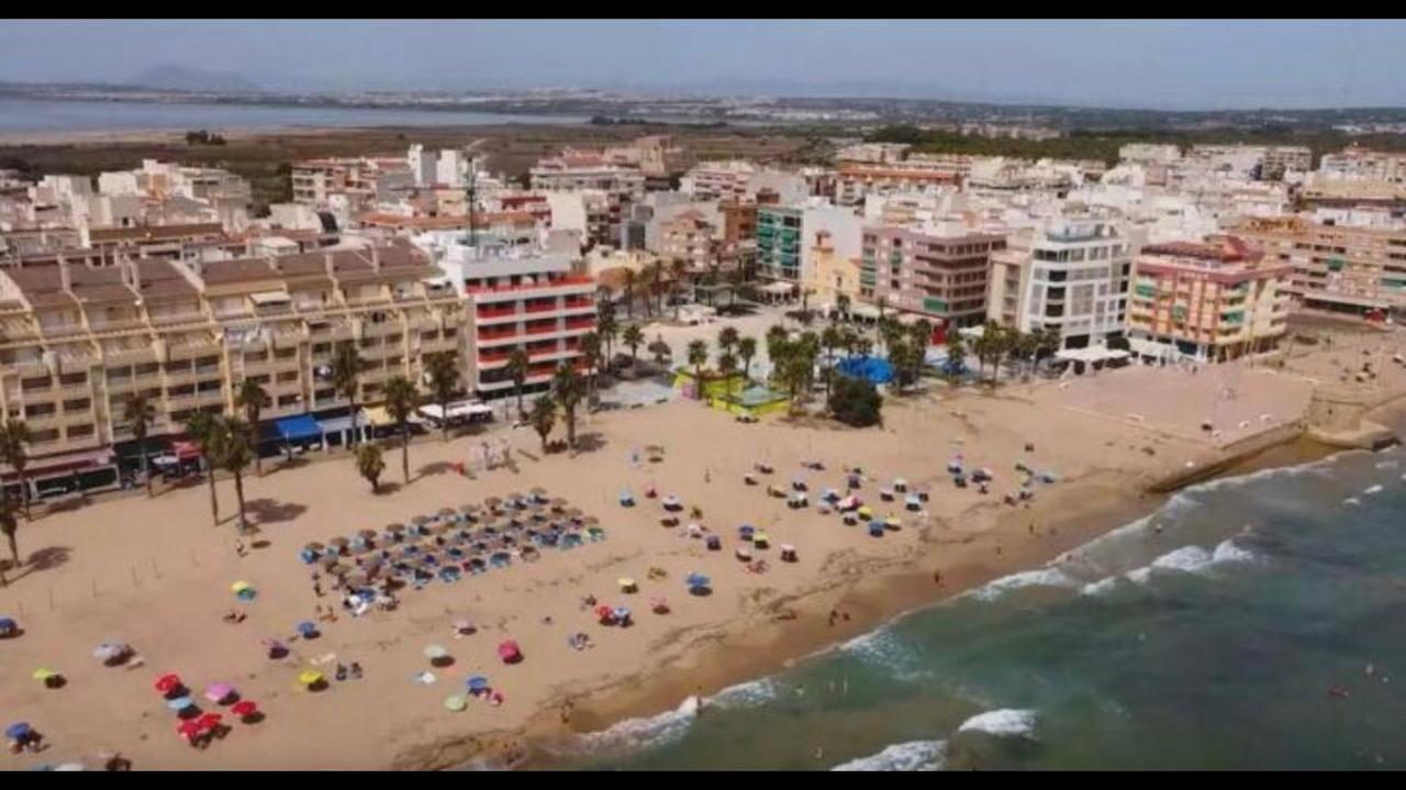 Espacioso Estudio Cerca De La Playa La Mata La Mata  Extérieur photo